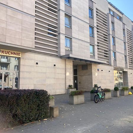 Przestronny Apartament Na Dolnej Варшава Екстериор снимка