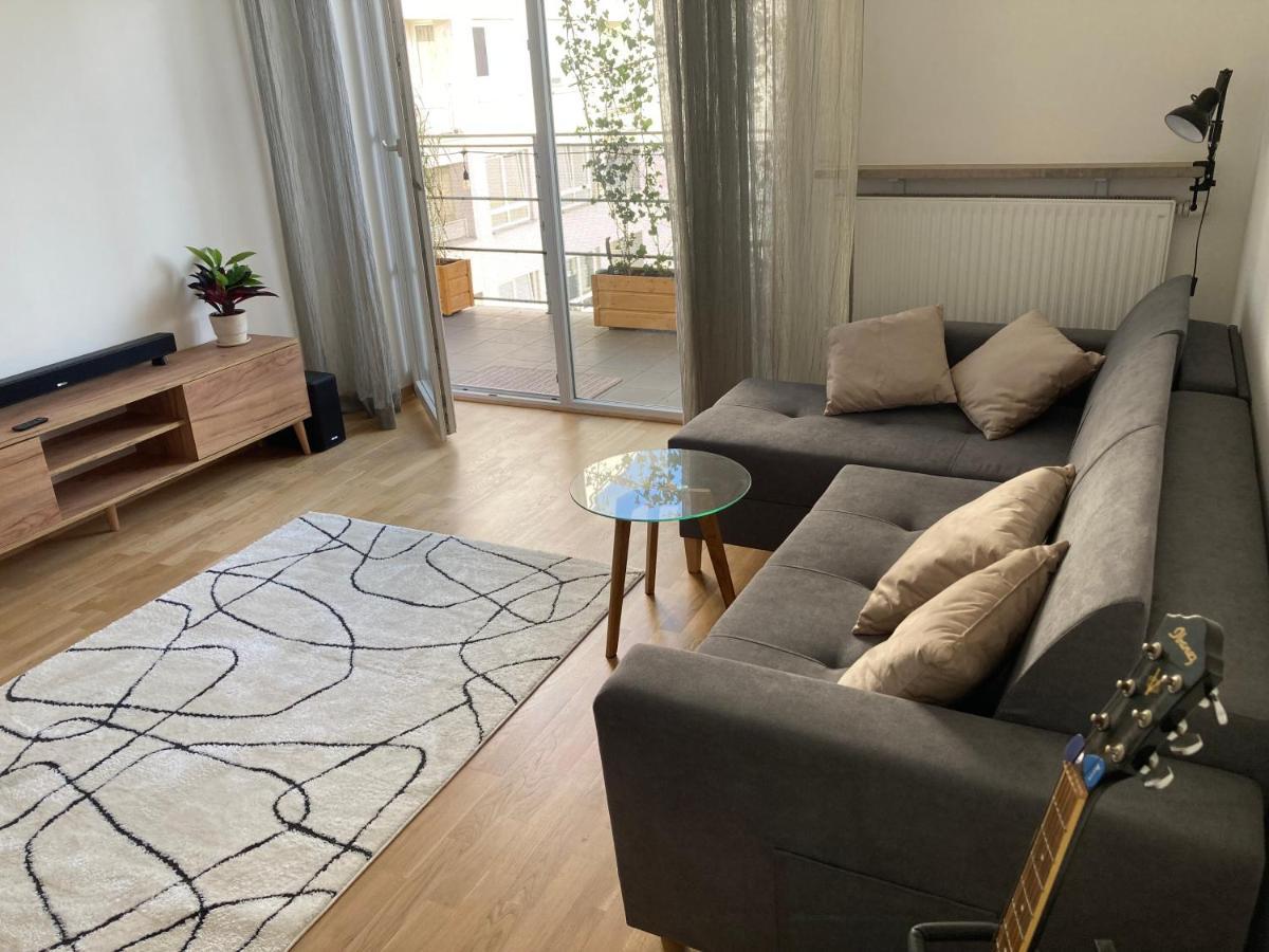 Przestronny Apartament Na Dolnej Варшава Екстериор снимка