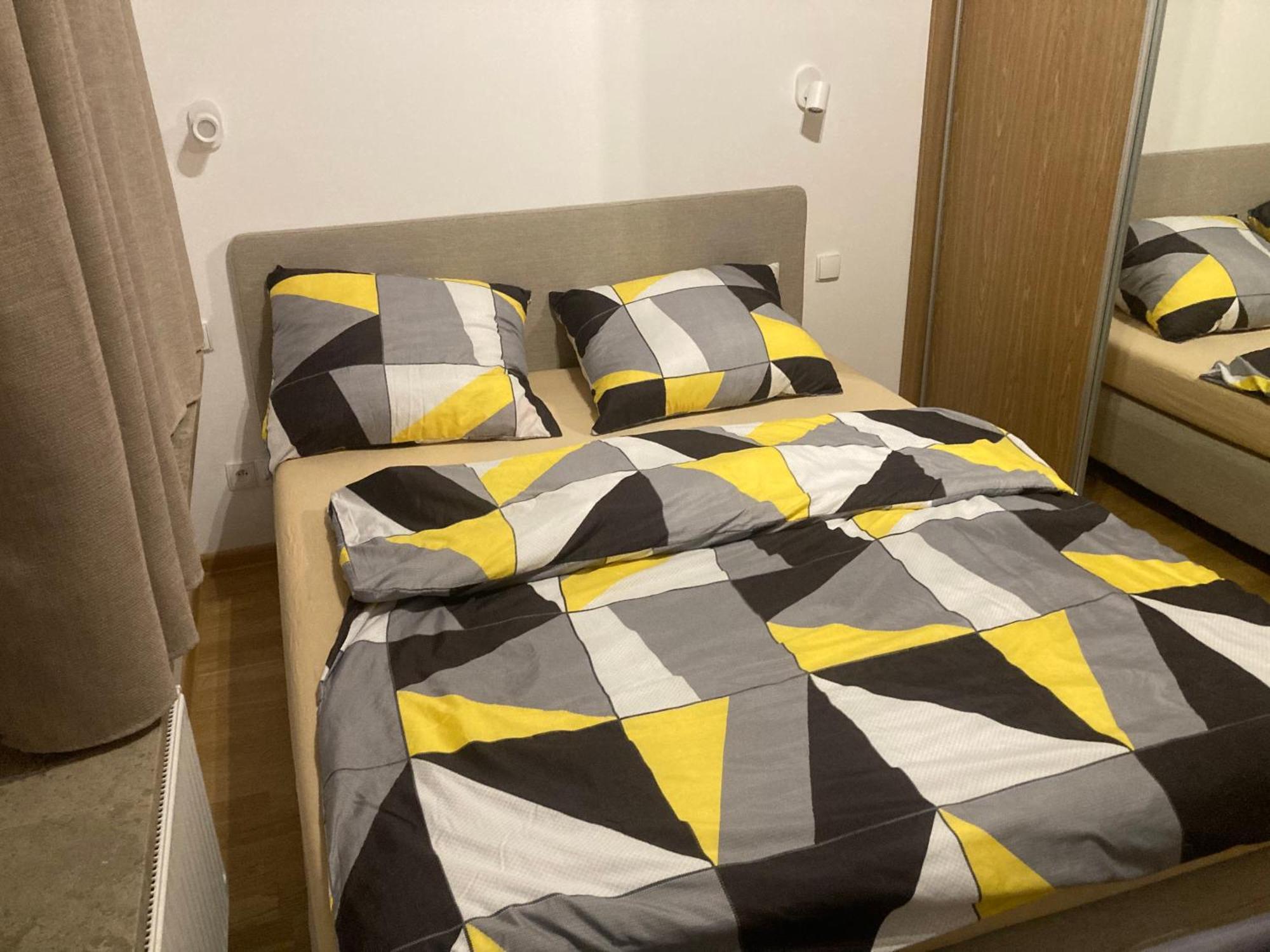 Przestronny Apartament Na Dolnej Варшава Екстериор снимка